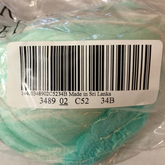 Victoria’s Secret Lined Perfect Coverage bra 34B - Picture 3 of 7